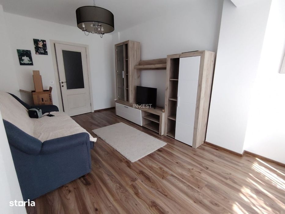 Apartament spatios cu 3 camere, decomandat, CUG