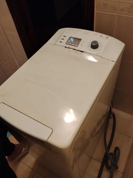 Стиральная машина автомат Аристон