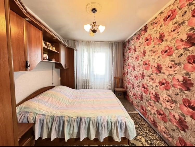 Продам трех комнатную квартиру