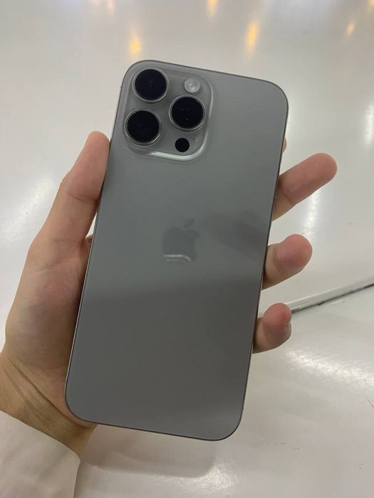 Айфон 15 про макс на 256гб
