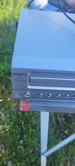 Dvd player Combo Gpx cu video