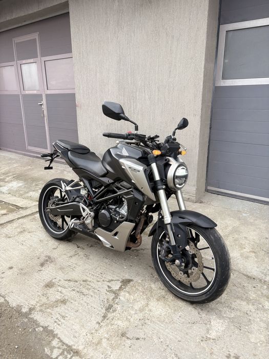 Honda CB125R 2018