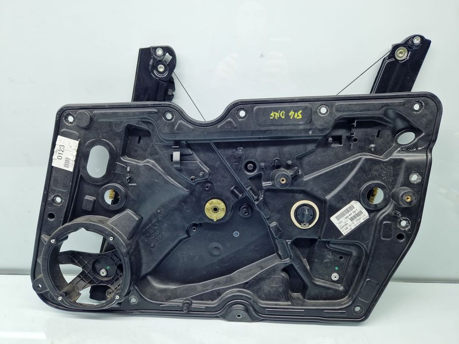 Macara electrica geam dreapta fata AUDI A3 (8P1) [Fabr 2003-2012] 5K08