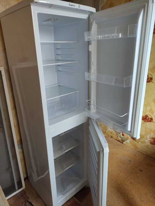 Продается холодильник