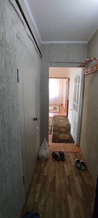 Продам квартиру 3 комнатную