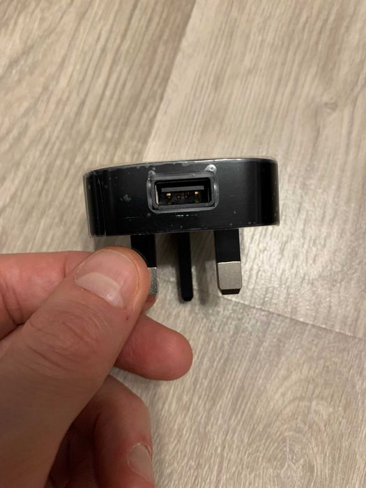 Incarcator telefon USB 5V adaptor priza UK Anglia