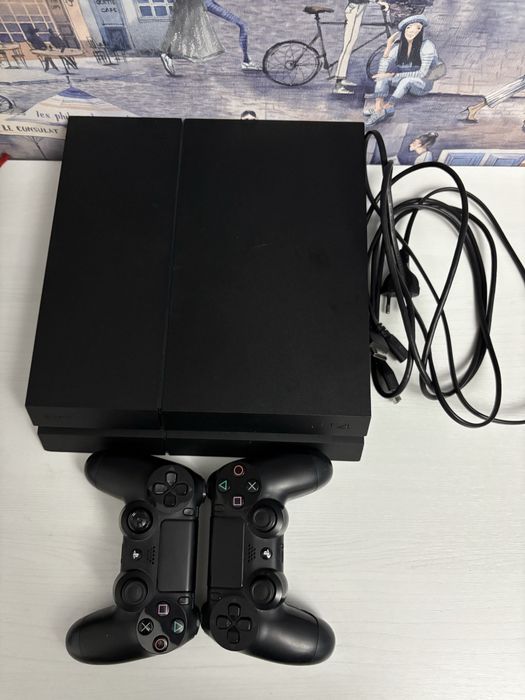 Продам PlayStation4