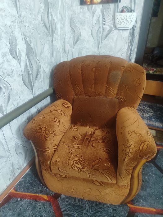 Два кресла, б/у, 10000