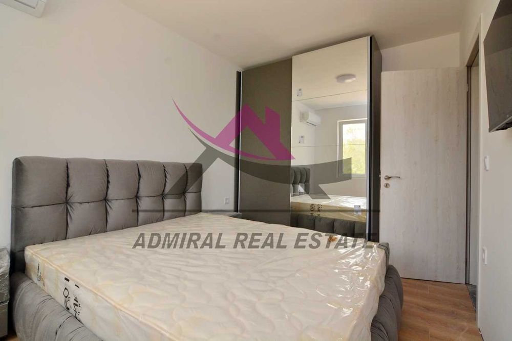 Продава се Двустаен апартамент в Варна, Изгрев - 53 кв.м за 1850 €/кв.м - Снимка #2