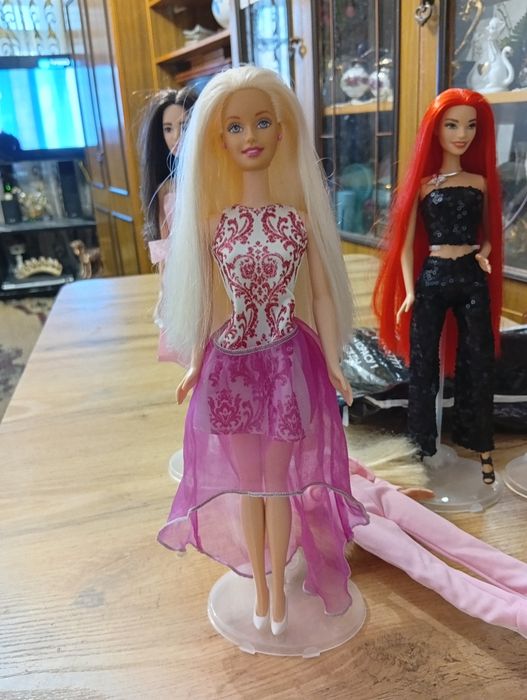 Куклы Барби  продаются