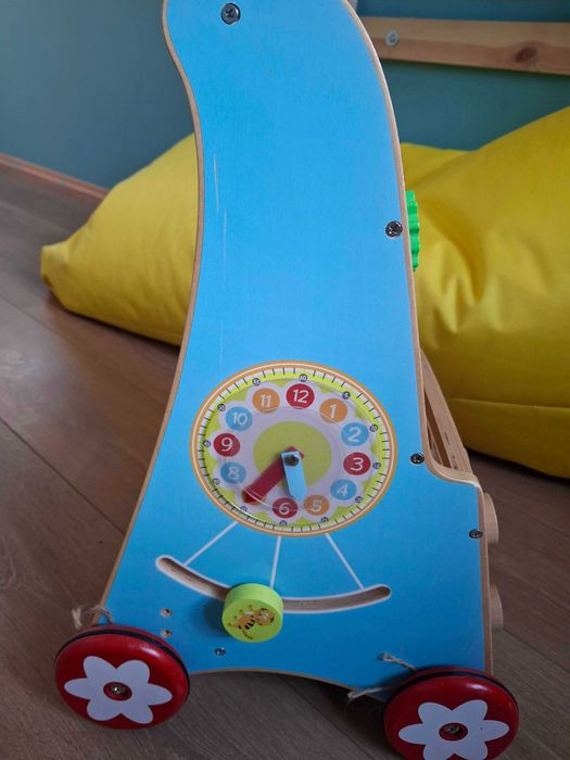 Дървена проходилка с игри за бебета и деца до 3-4 години