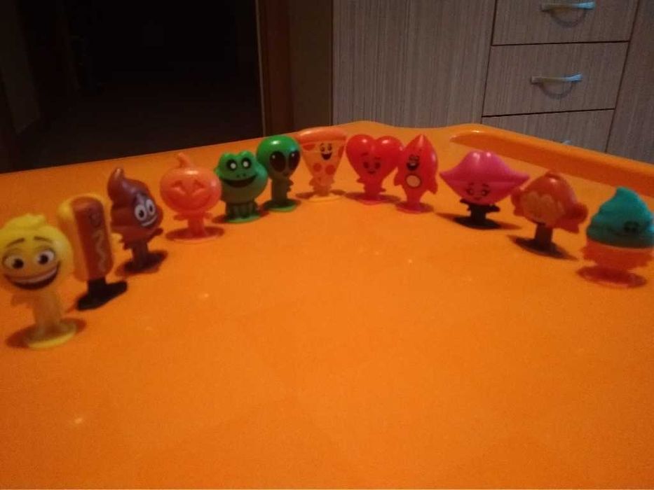 Картинки от дъвки Турбо, стикери Анимал планет,салфетки,чипове Чипикао