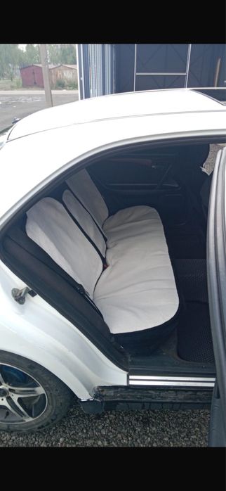 Продам машину мерседес