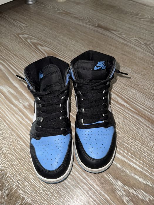 Air Jordan 1 High “UNC Toe”