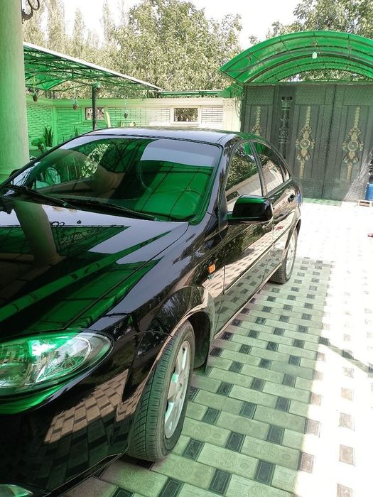 Chevrolet,Gentra Black