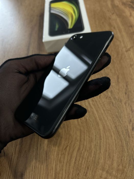 iPhone SE 2 128GB