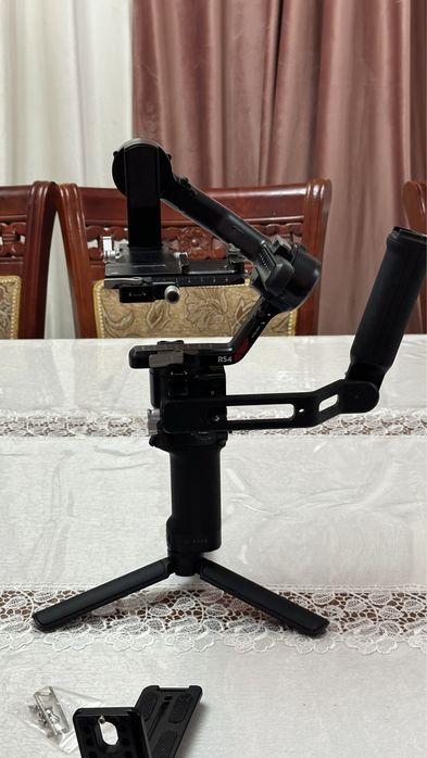 DJI Ronin RS4 Combo