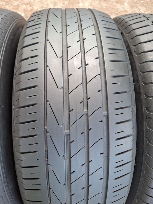 4бр. 235/60/18 Hankook + Continental Летни гуми