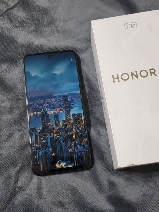 HONOR 90. 256 Gb