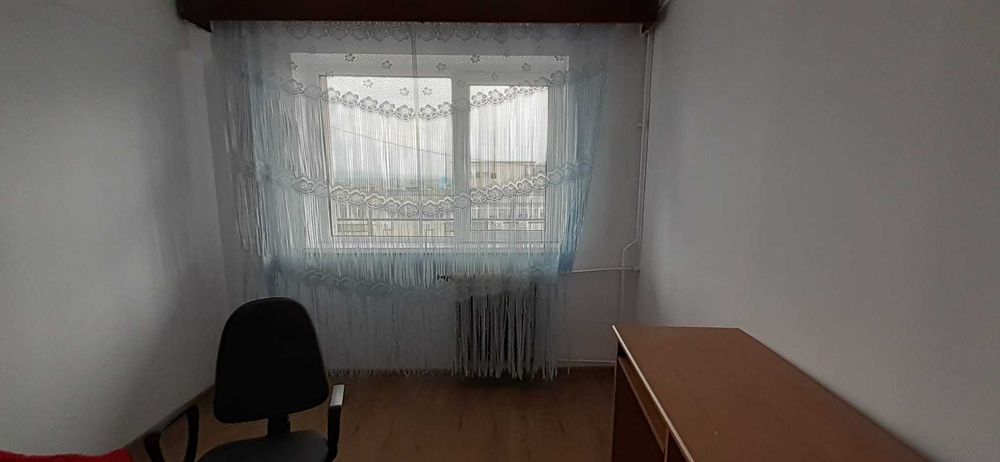 Apartament 3 camere decomandat, 75 mp (885 €/m2 ), AFI Ploiești – proprietar