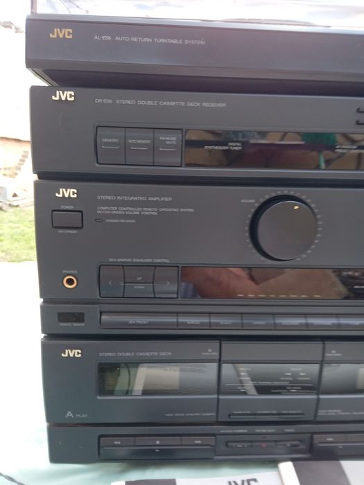 Аудио система с тонколони