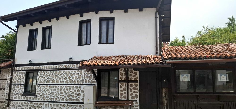 Механа с къща за продажба в гр.Банско ул.Пирин