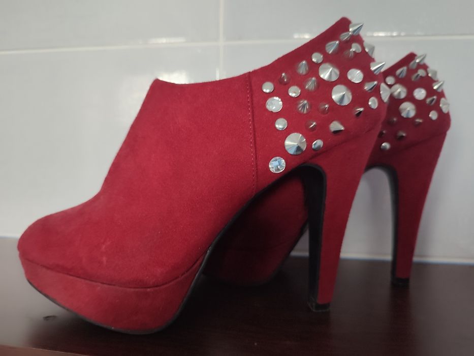 Pantofi cu toc Catwalk