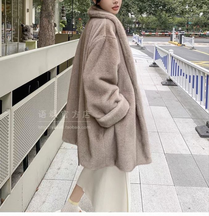 Шуба экомех, отличное состояние