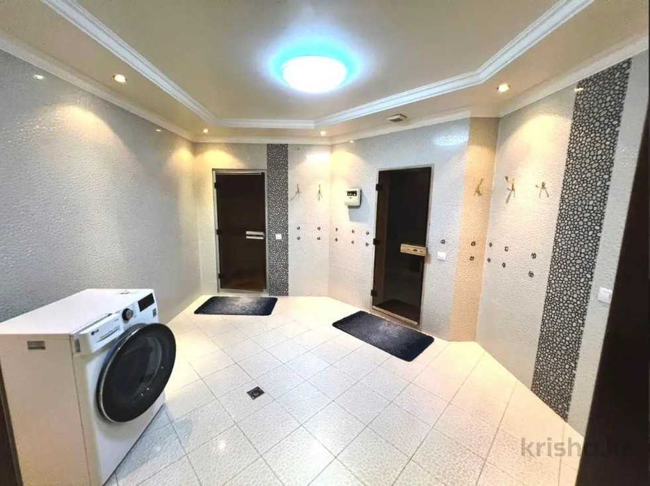 Продается дом в центре г.Караганды!