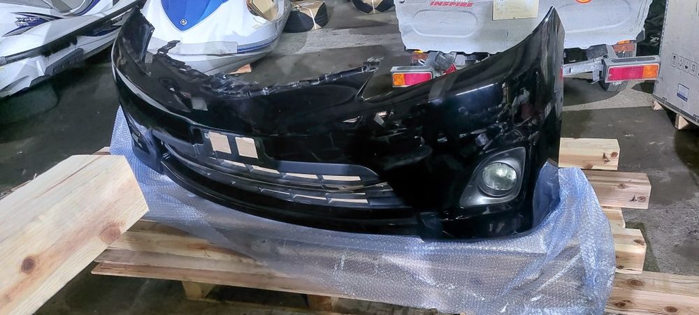 Бампер Эстима перед