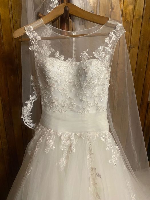 Rochie mireasa tip prințesă