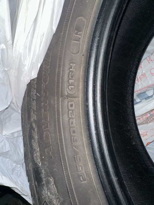 Goodyear 255/60/20