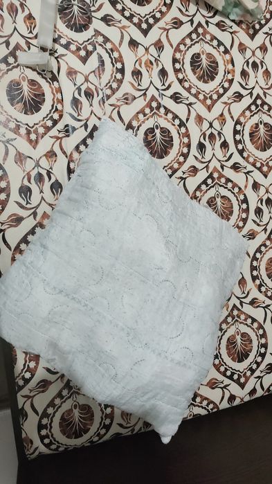 Срочно,Бесплатно корешки,одеяла,вещи