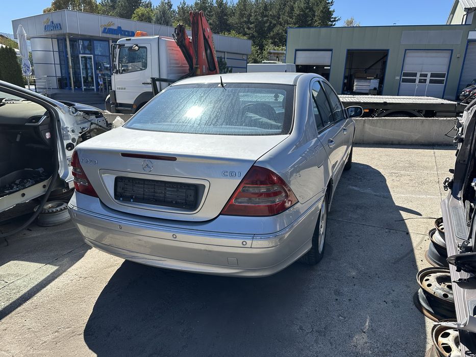 Mercedes C-klas W203 2.7 cdi НА ЧАСТИ
