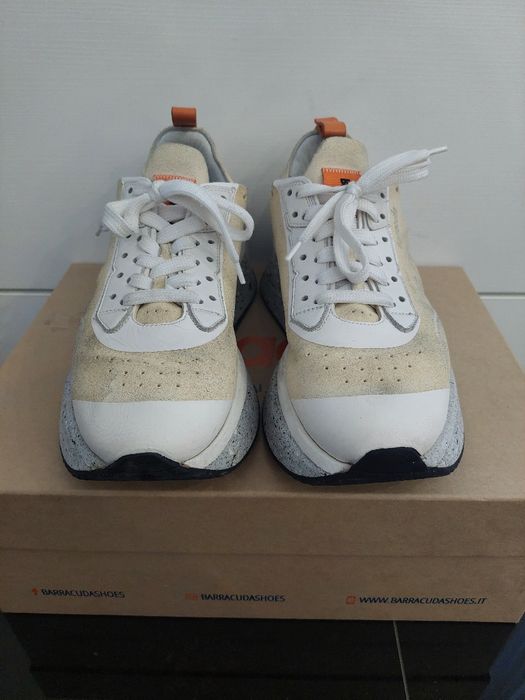 Маркови маратонки на разпродажба