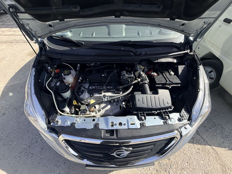 Spark vikup beriladi