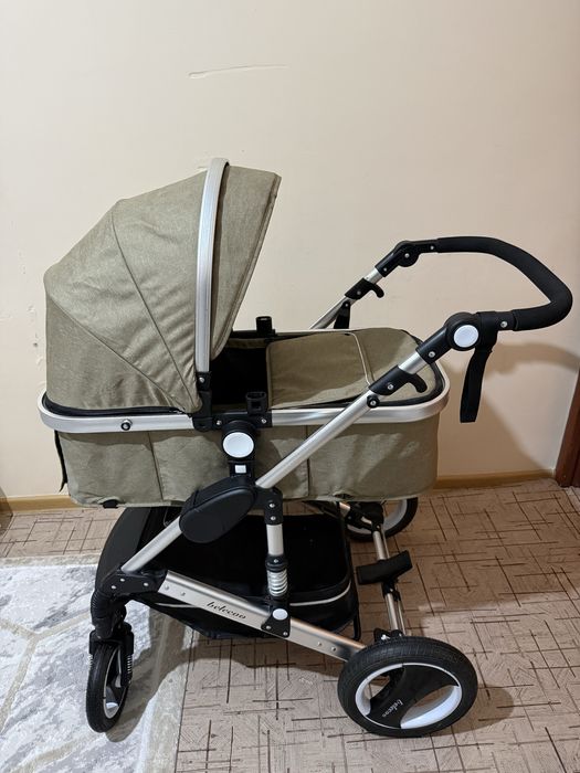 Продаётся детская коляска