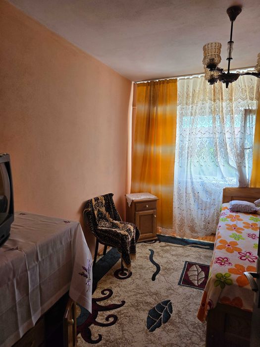 Apartment Motru central 3 camere
