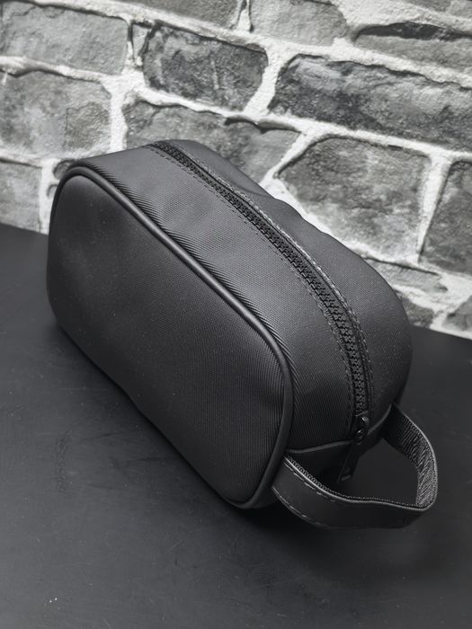 Emporio Armani чанта тип несесер