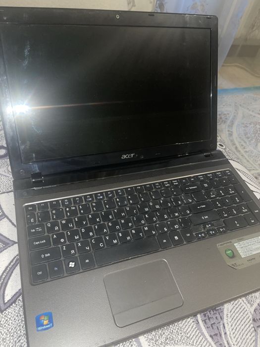 Ноутбук Acer Aspire 5560