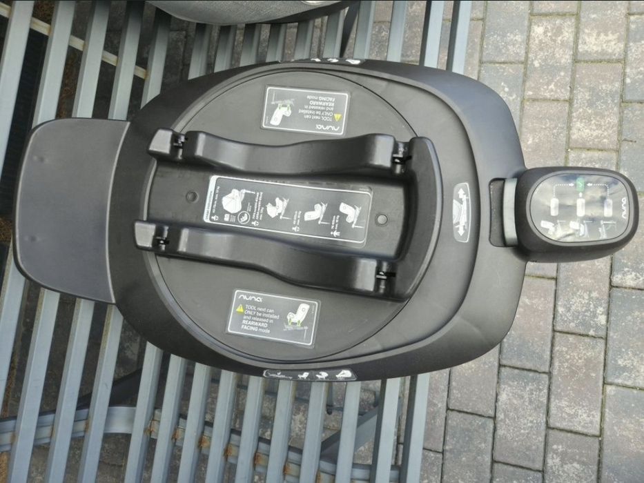 Scaun auto rotativ i-Size Nuna,  bază isofix si modul nou născut