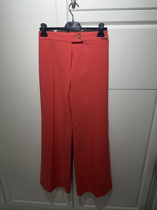 Нов панталон Elisabetta Franchi