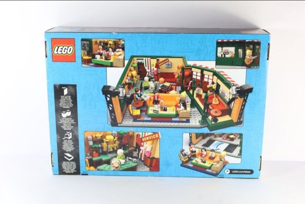 LEGO Ideas 21319 Friends Central Perk pentru 16+ Ani 1070buc
