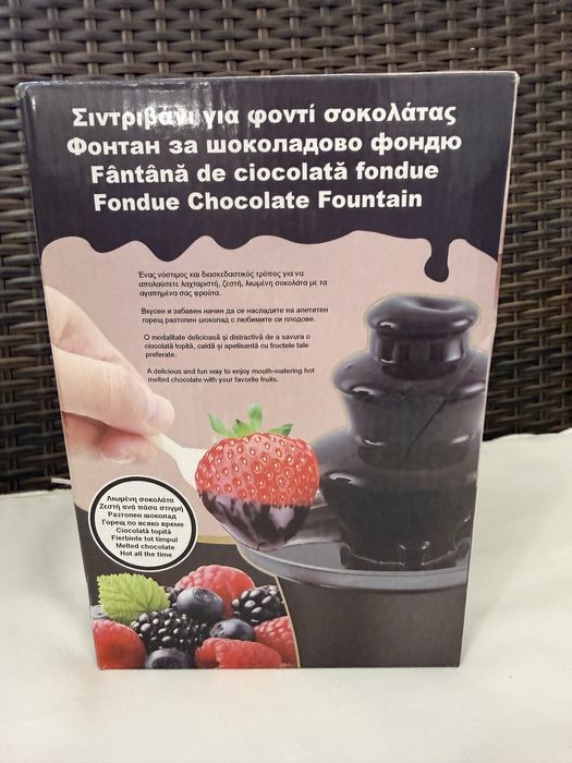 Шоколадов фонтан с 3 нива