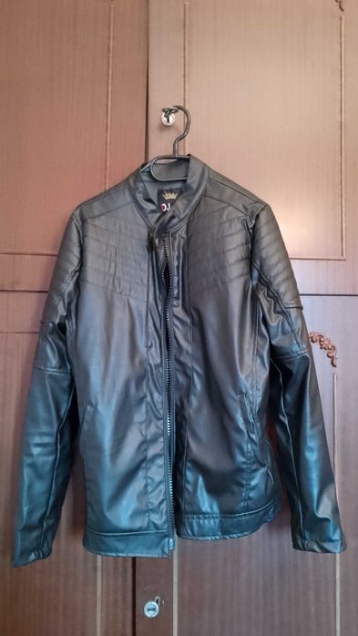 Мъжки кожени якета