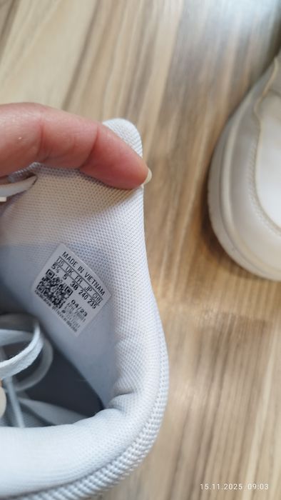 Маратонки Adidas