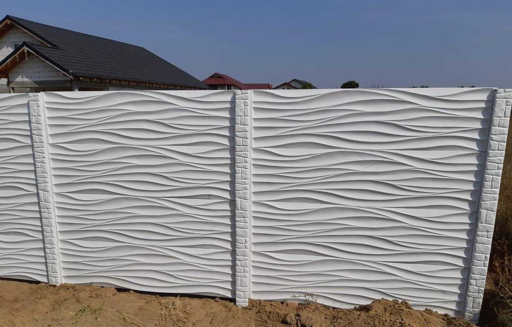 Garduri de diferite modele (sipca metalica, tabla, plasa si jaluzele)