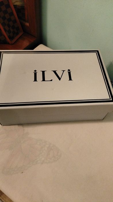 Оригиналальные брендовые туфли