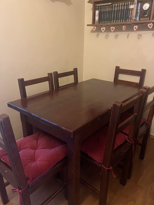 Vand masa de lemn cu 6 scaune  lemn terasa sau interior