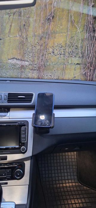 Стойка за телефон